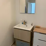 منزل للإقامة Private In Shared House